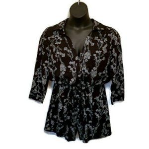 Old Navy Floral Romper Size Large